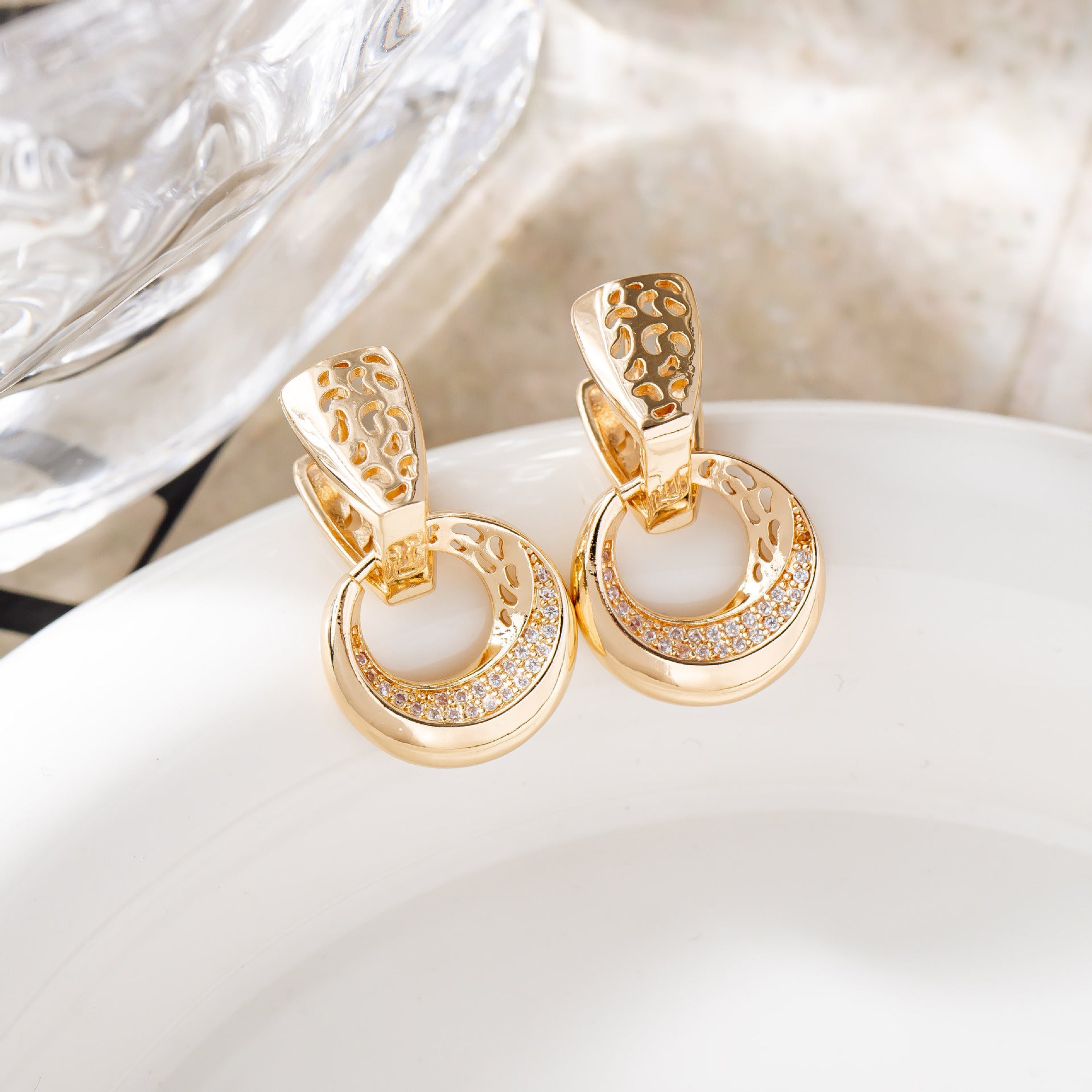 Hollow Round Moon Earrings for Women - Sterling Silver Jewelry