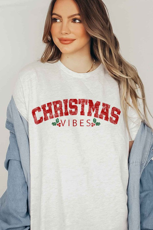 Plus Size Christmas Vibes T-Shirt - Holiday Graphic Tee for Festive Style - Minihomy