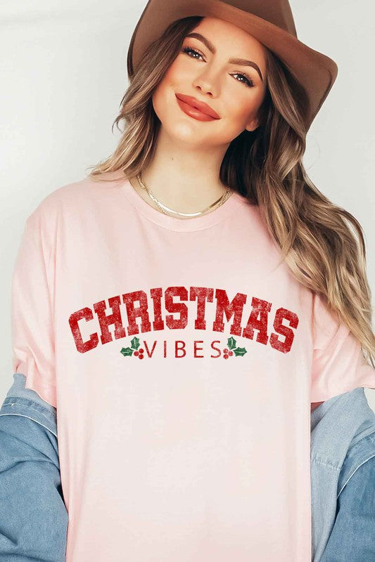Plus Size Christmas Vibes T-Shirt - Holiday Graphic Tee for Festive Style - Minihomy