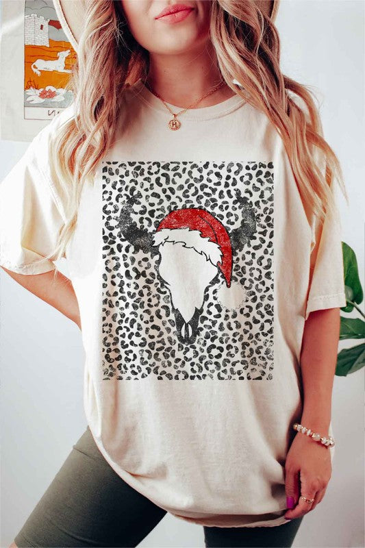 Cattle Christmas T-Shirt Plus Size - Festive Holiday Graphic Tee for Women - Minihomy