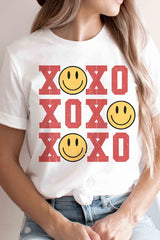 Plus Size - XOXO Happy Face Graphic T-Shirt - Minihomy