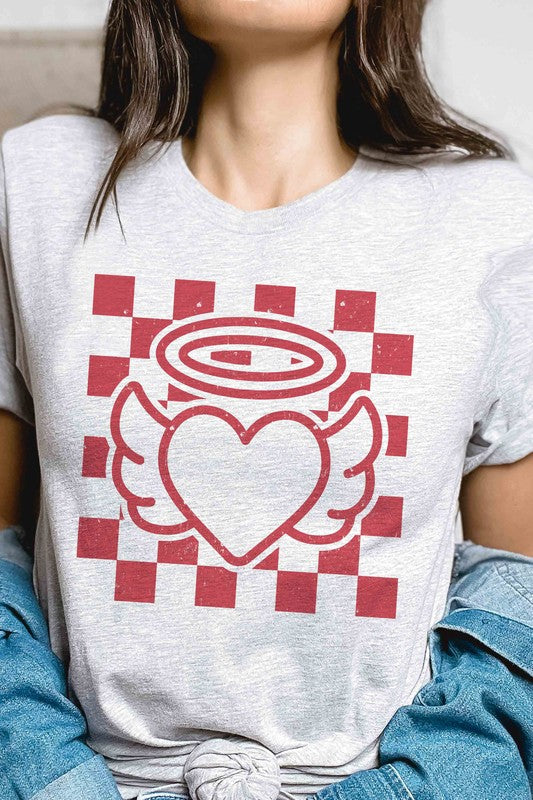Plus Size - Checkered Angel Heart Graphic T-Shirt - Minihomy
