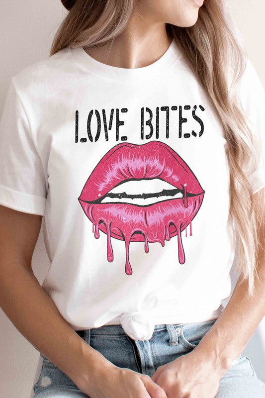 Plus Size - Love Bites Lips Graphic T-Shirt - Minihomy