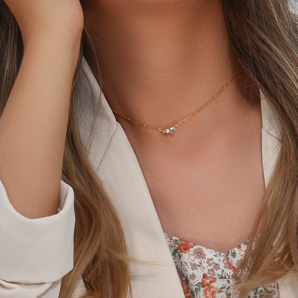 Titania Diamond Necklace: Sparkling Luxury | Fine Jewelry