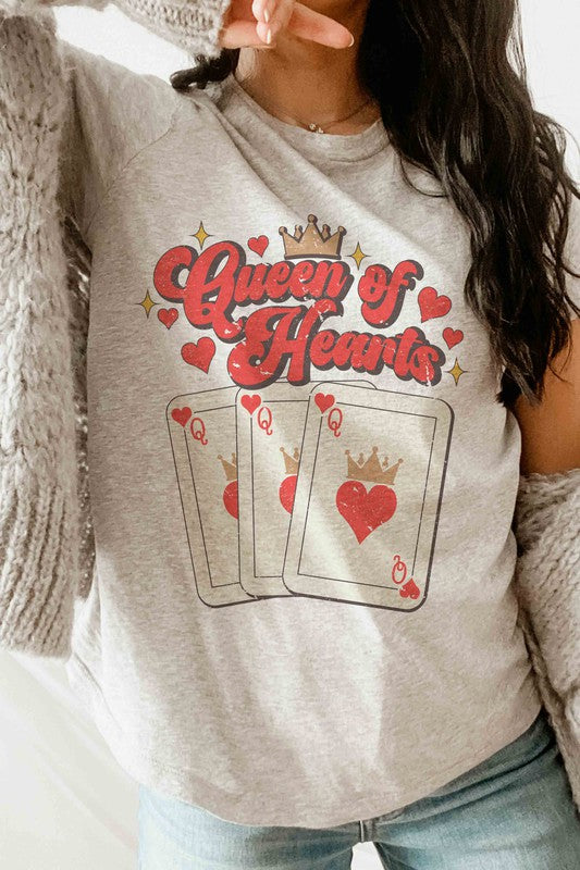 Plus Size - Queen of Hearts Graphic T-Shirt - Minihomy