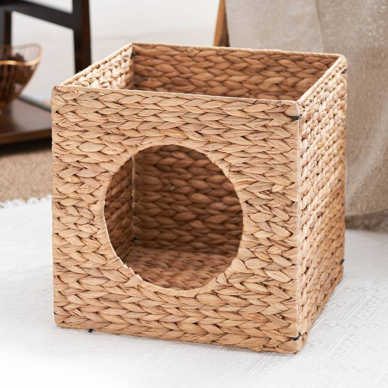 Water Hyacinth Cat Bed Cave - Small & Medium Cats & Chihuahuas