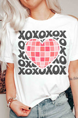 Plus Size - XOXO Groovy Heart Graphic T-Shirt - Minihomy