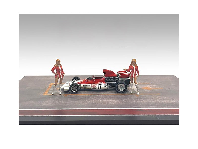 "Race Day" Two Diecast Figures Set 6 for 1/43 Scale Models by American Diorama - Minihomy