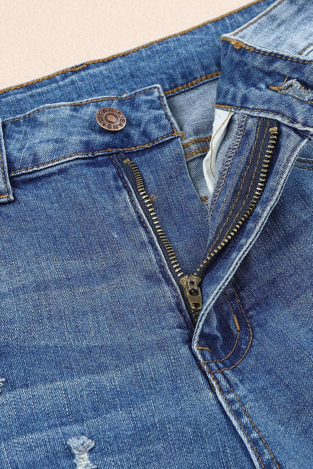 Floral Graphic Patchwork Distressed Jeans - Minihomy