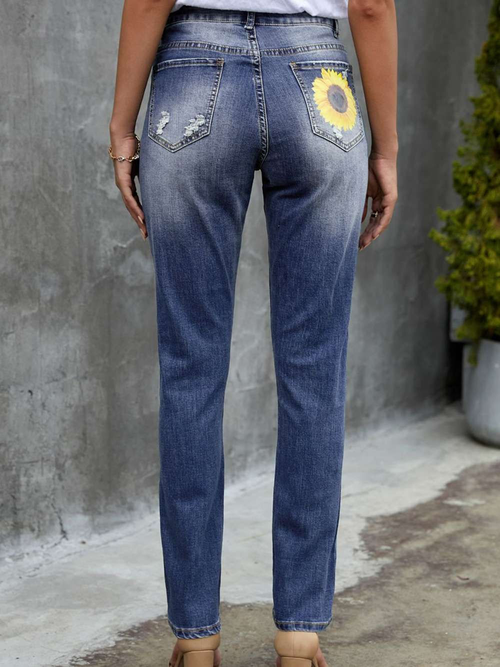 Leopard Patchwork Sunflower Print Distressed High Waist Jeans - Minihomy