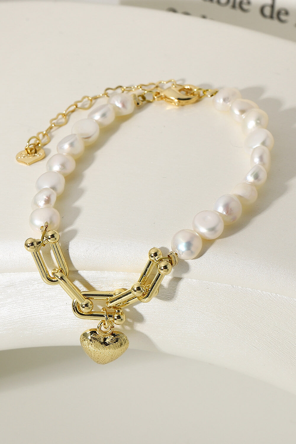 14K Gold Plated Heart Charm Pearl Bracelet - Minihomy