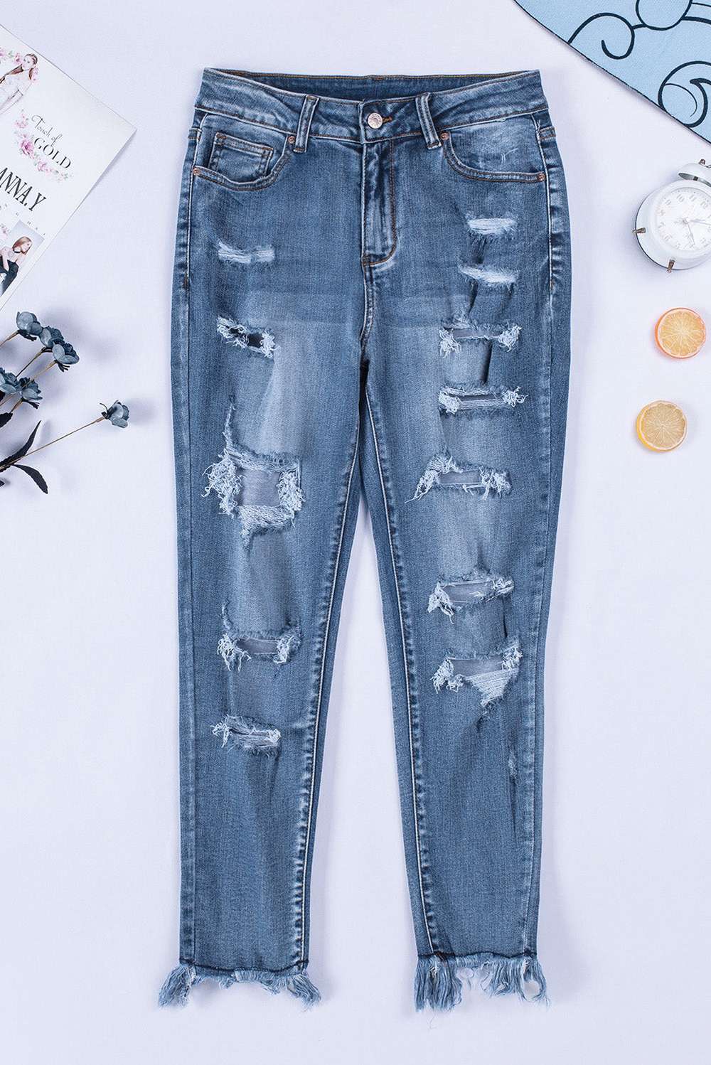Distressed Frayed Hem Cropped Jeans - Minihomy